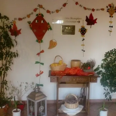 & Restaurant 
